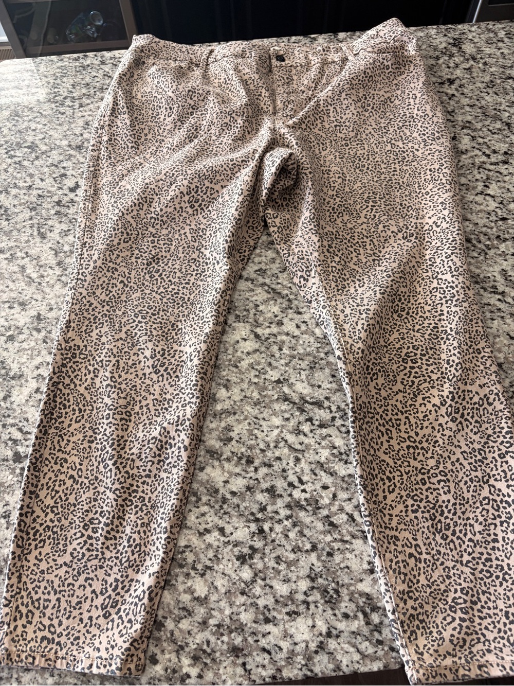 NWT Seven 7 Women’s Plus Size 22w Leopard Print Tan Skinny Pants